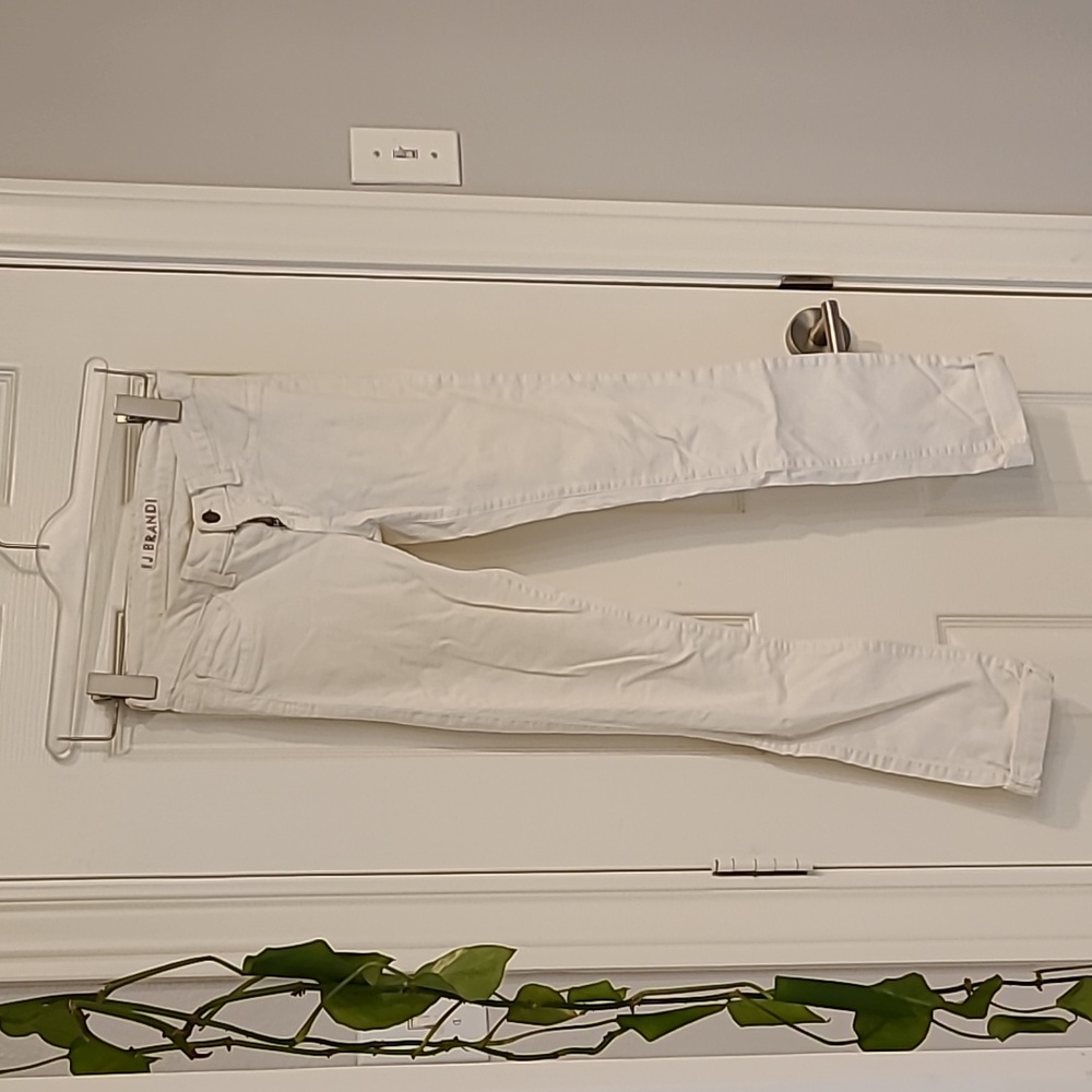 J Brand white jeans size 25